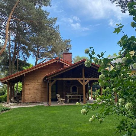 Klimatyczny Domek Z Drewna Nad Morzem Debina  Екстер'єр фото